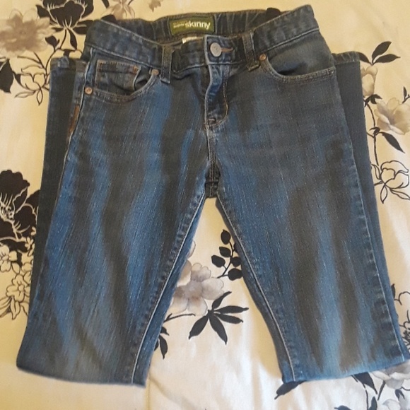💖NEW LISTING💖 Old Navy girls jeans - Picture 1 of 4
